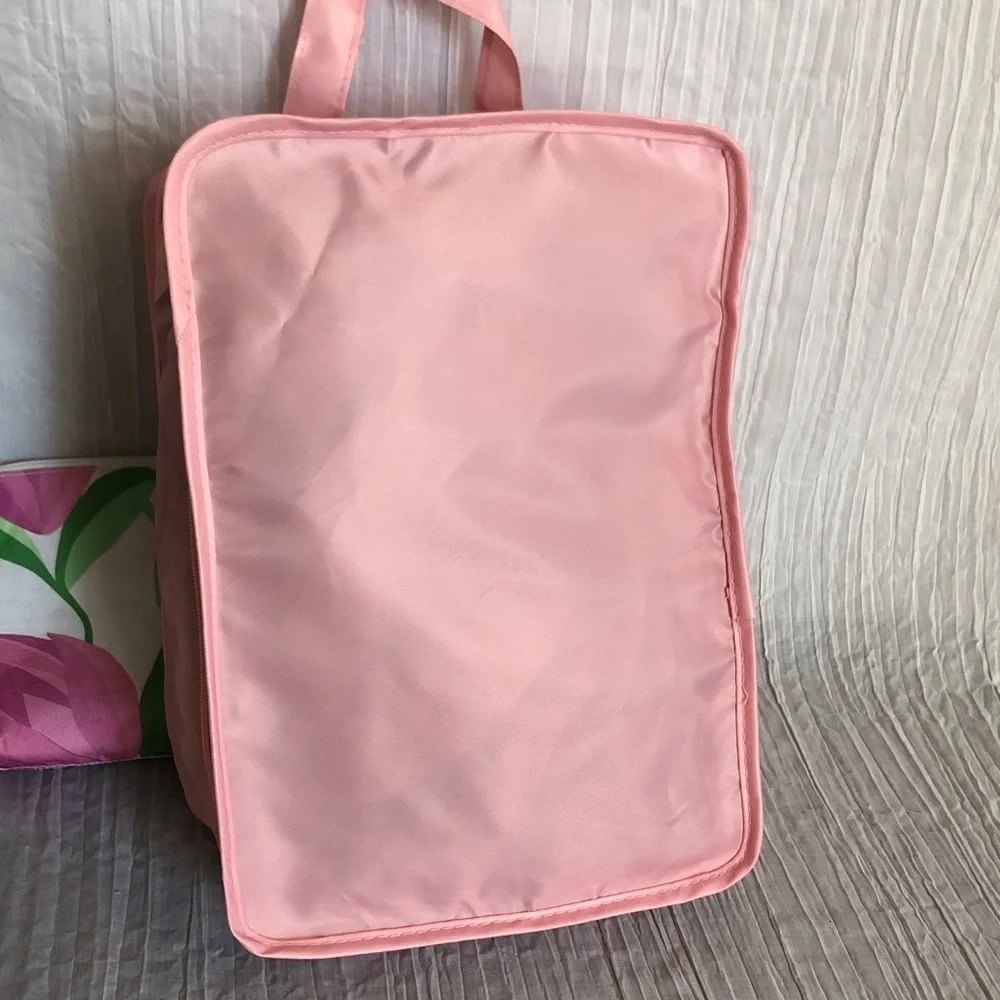 PERIEA set of 2 pink ditty bags laundry travel bags & CLINIQUE cosmetic bag NWOT